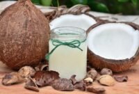 Buah kelapa dan air kelapa(pixabay.com)