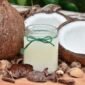 Buah kelapa dan air kelapa(pixabay.com)