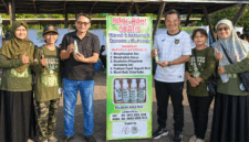 Plt Bupati Pati, Candra dan Kepala Dinas Pertanian (Kadistan) Pati, Ratri, menerima NLevel 1 dari relawan 3GO di PATI. (Foto: Relawan 3GO)